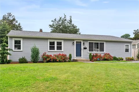 149 Weeden Dr, East Greenwich, RI 02818