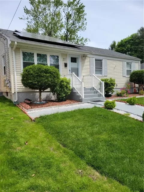21 Westmore St, Providence, RI 02910