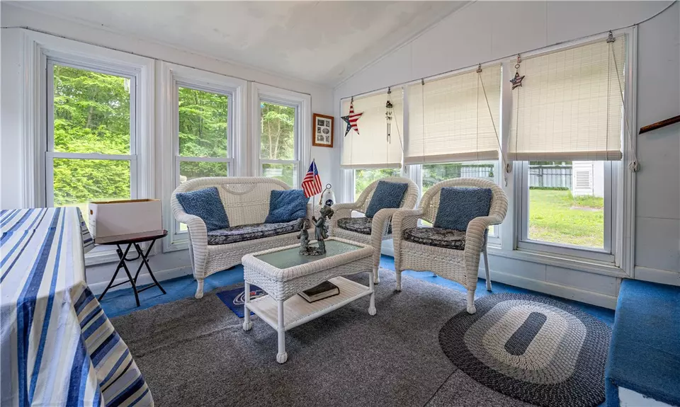 Exterior - 728 Chestnut Hill Rd, Glocester, RI 02814 photo 8 of 8