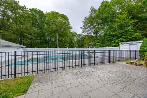 Exterior - 728 Chestnut Hill Rd, Glocester, RI 02814 photo 7 of 8
