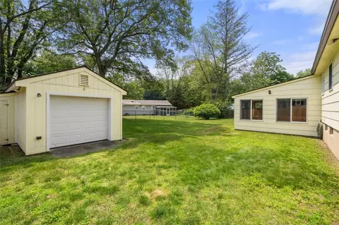 Exterior - 19 Cindy Ln, Coventry, RI 02816 photo 9 of 10