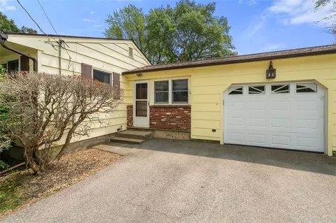 Exterior - 19 Cindy Ln, Coventry, RI 02816 photo 5 of 10