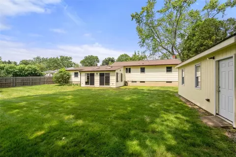 Exterior - 19 Cindy Ln, Coventry, RI 02816 photo 6 of 10