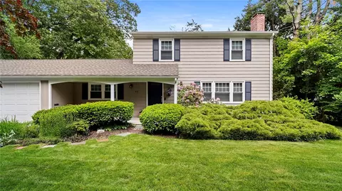40 Sage Dr, Warwick, RI 02886 photo 3