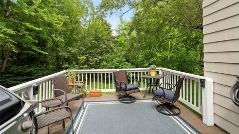 40 Sage Dr, Warwick, RI 02886 photo 34