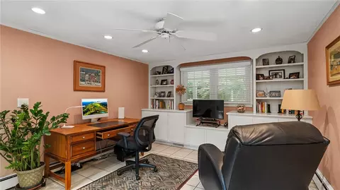 40 Sage Dr, Warwick, RI 02886 photo 23