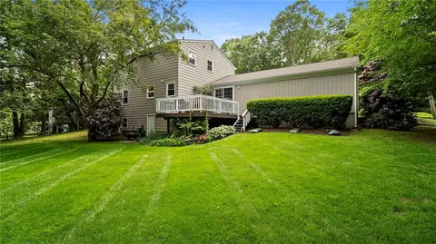 40 Sage Dr, Warwick, RI 02886 photo 37