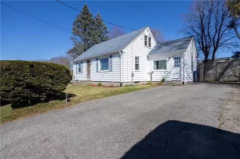 80 Barrett Ave, North Providence, RI 02904