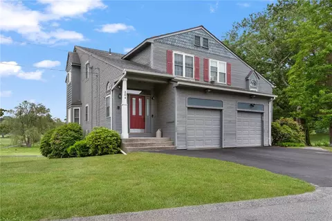 20 Pond Ct #A, North Providence, RI 02904