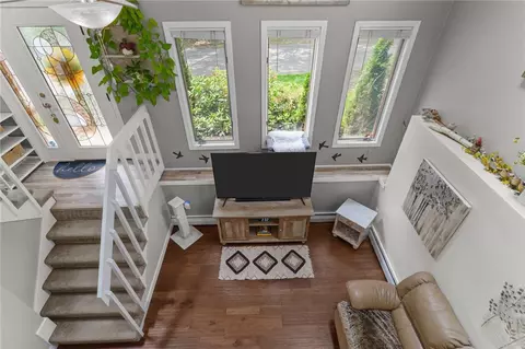 68 Everglade Ave, Warwick, RI 02886 photo 15