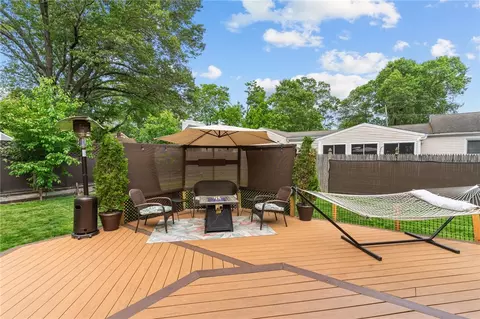68 Everglade Ave, Warwick, RI 02886 photo 21