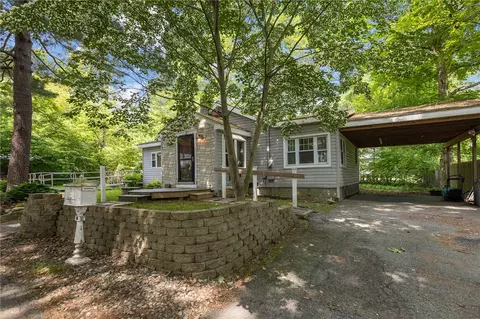 Exterior - 11 Daventry St, Glocester, RI 02814 photo 1 of 4