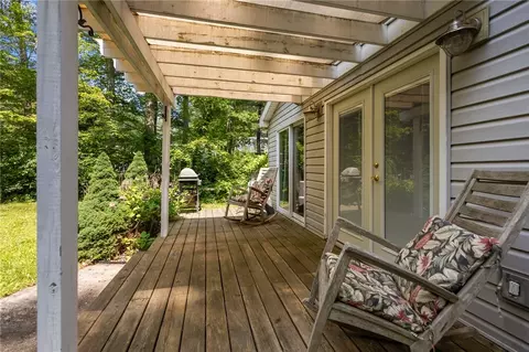 Exterior - 11 Daventry St, Glocester, RI 02814 photo 3 of 4