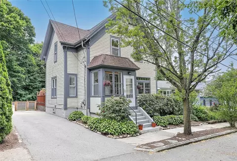 85 Third St, Providence, RI 02906