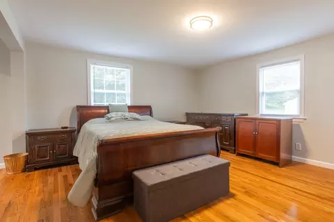 Bedroom - 21 Baldwin Rd, Warwick, RI 02886 photo 5 of 7