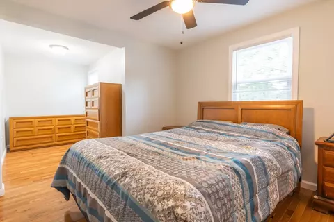 Bedroom - 21 Baldwin Rd, Warwick, RI 02886 photo 3 of 7