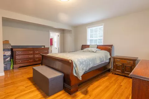 Bedroom - 21 Baldwin Rd, Warwick, RI 02886 photo 6 of 7