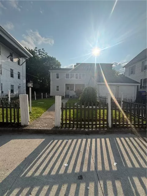 34 Lewis St, Central Falls, RI 02863