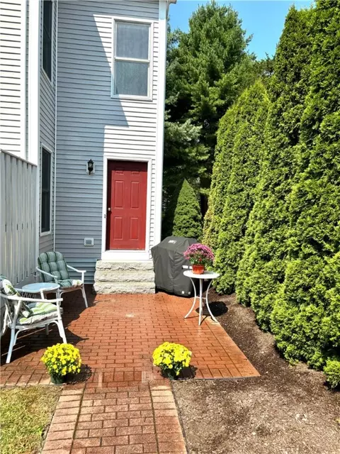 153 High St #31, Westerly, RI 02891 photo 24