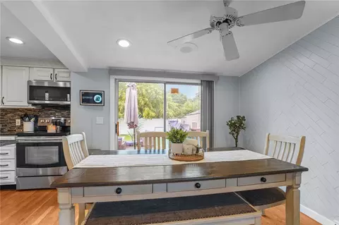 Dining - 509 Buttonwoods Ave, Warwick, RI 02886 photo 2 of 3