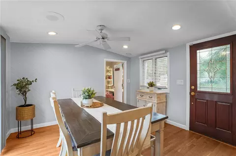 Dining - 509 Buttonwoods Ave, Warwick, RI 02886 photo 1 of 3