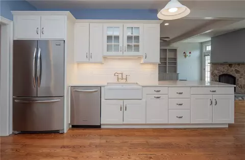 Kitchen - 2 Fairview Dr, Bristol, RI 02809 photo 2 of 3