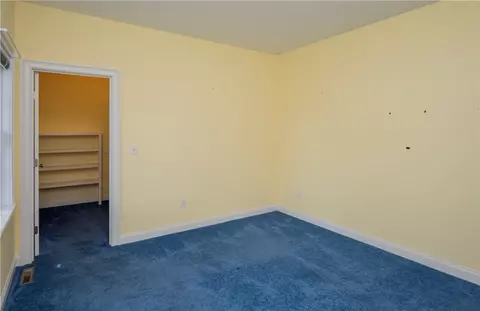 Bedroom - 2 Fairview Dr, Bristol, RI 02809 photo 5 of 7