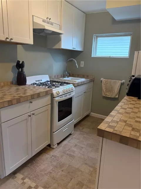 Kitchen - 93 Huron St, Warwick, RI 02889 photo 5 of 5