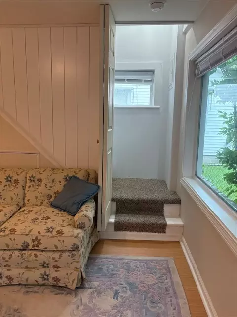 Entry Way - 93 Huron St, Warwick, RI 02889 photo 2 of 7