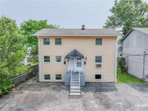 22 Gage St #1A, Providence, RI 02909