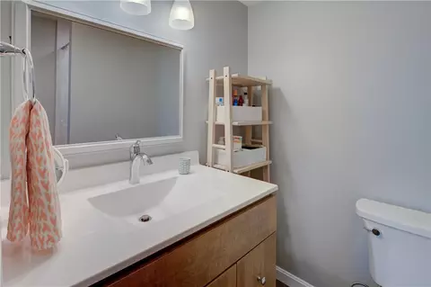 Bath - 3399 Post Rd #4, Warwick, RI 02886 photo 4 of 4