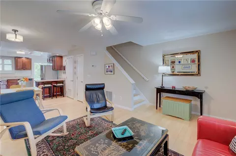 Living - 3399 Post Rd #4, Warwick, RI 02886 photo 3 of 4