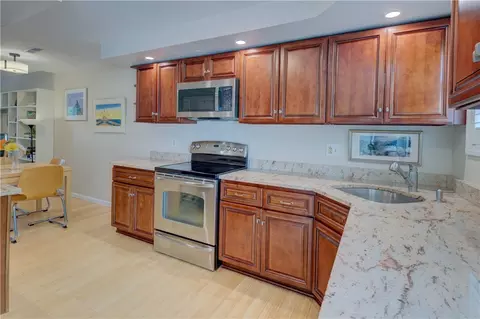 Kitchen - 3399 Post Rd #4, Warwick, RI 02886 photo 2 of 3