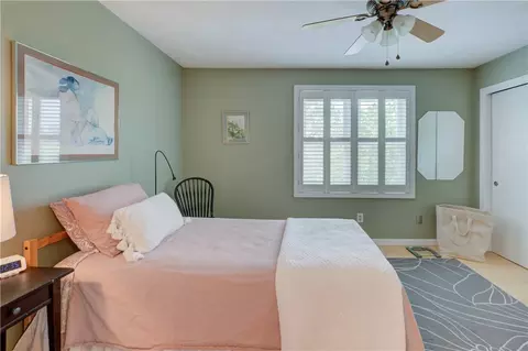 Bedroom - 3399 Post Rd #4, Warwick, RI 02886 photo 3 of 3