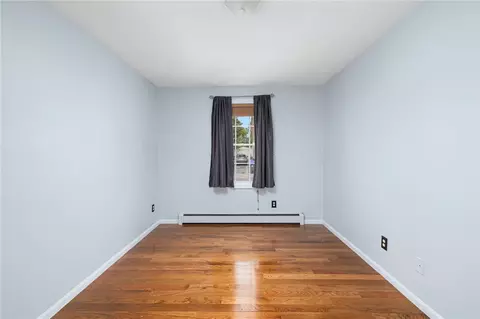 Bedroom - 20 Thomas Ave, Pawtucket, RI 02860 photo 2 of 6