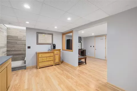 Entry Way - 20 Thomas Ave, Pawtucket, RI 02860 photo 2 of 2