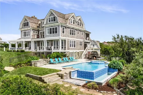1210 Graces Cove Rd, Block Island, RI 02807
