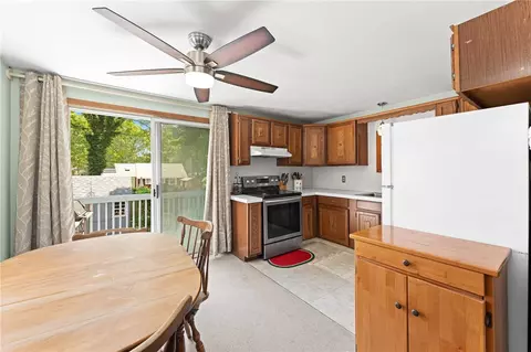 143 Juniper Rd, South Kingstown, RI 02879 photo 9