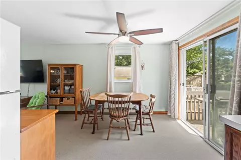 143 Juniper Rd, South Kingstown, RI 02879 photo 10