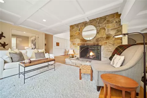 Living - 20 Wagner Rd, Westerly, RI 02891 photo 2 of 4