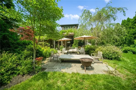Exterior - 20 Wagner Rd, Westerly, RI 02891 photo 4 of 16