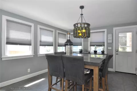 Dining - 62 Stone Ave, Warwick, RI 02889 photo 2 of 4