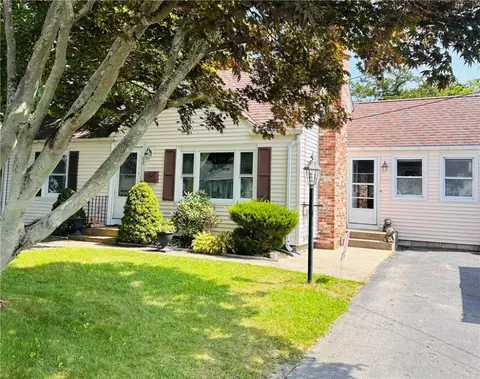 Exterior - 62 Stone Ave, Warwick, RI 02889 photo 2 of 10