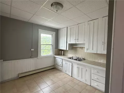 18 Summer St, Westerly, RI 02891 photo 12