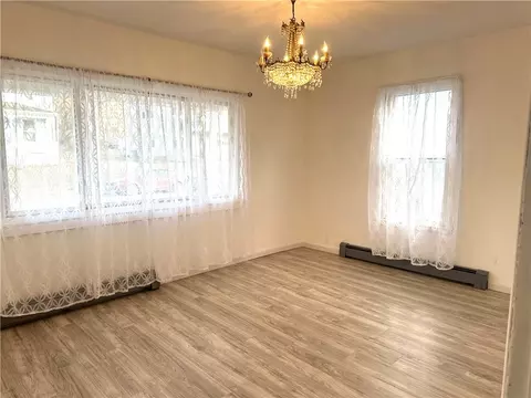 18 Summer St, Westerly, RI 02891 photo 6