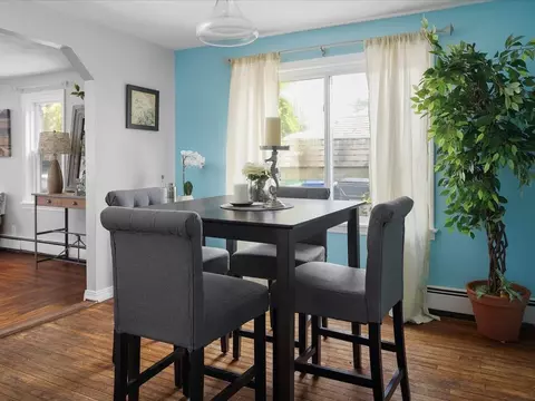 Dining - 23 Huron St, Warwick, RI 02889 photo 1 of 2