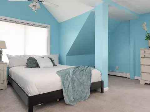Bedroom - 23 Huron St, Warwick, RI 02889 photo 1 of 7