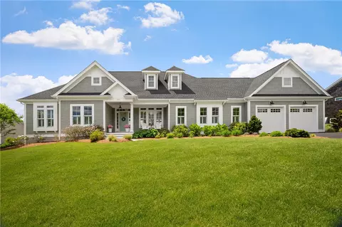 155 E Matunuck Farm Dr, South Kingstown, RI 02879