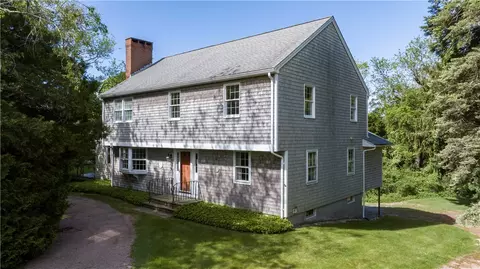 61 Bay View Rd, Charlestown, RI 02813