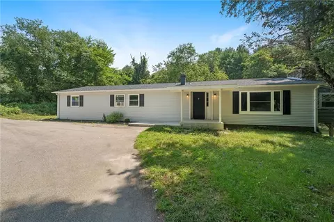 260 Woodville Alton Rd, Hopkinton, RI 02832